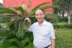 李新.jpg